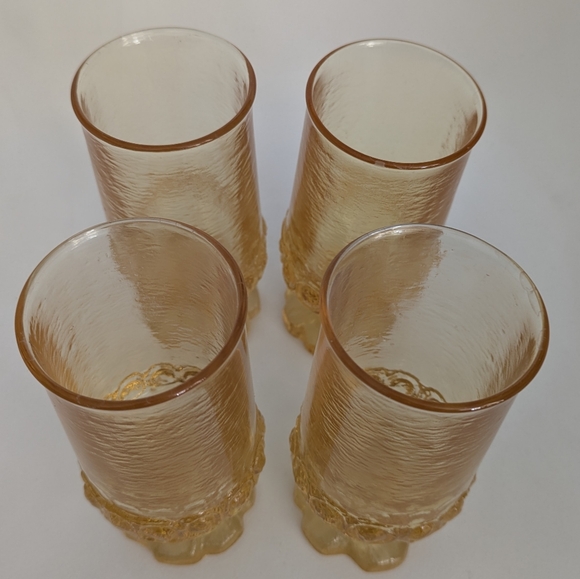 Vintage Tiffin Franciscan Ware Madeira 10 Oz Goblet Glasses Four YELLOW Pedestal - Picture 2 of 4
